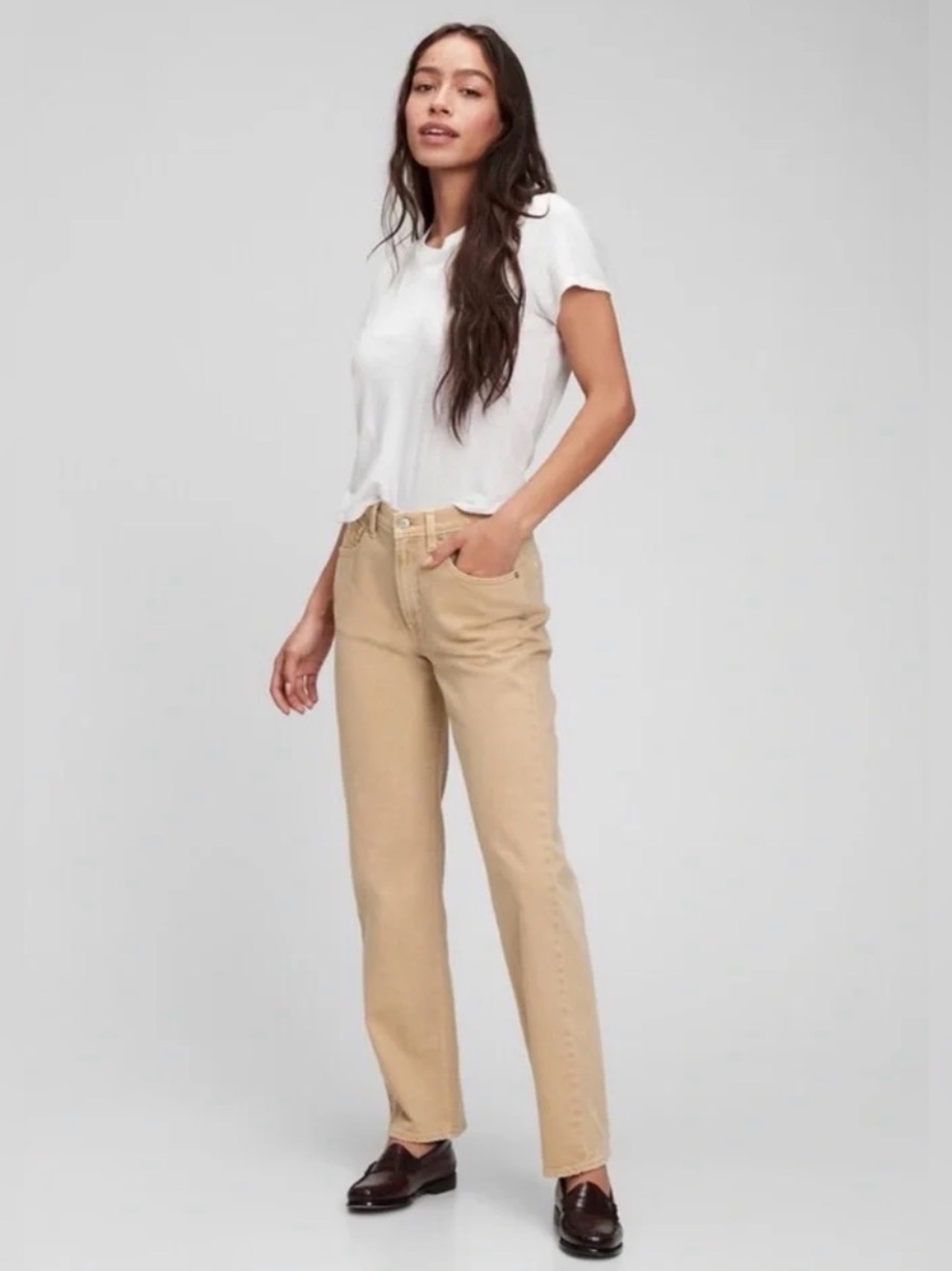 Gap 90s Loose Mid Rise Jeans Tan Mr. Sand Wash Size 28 / 6 Regular